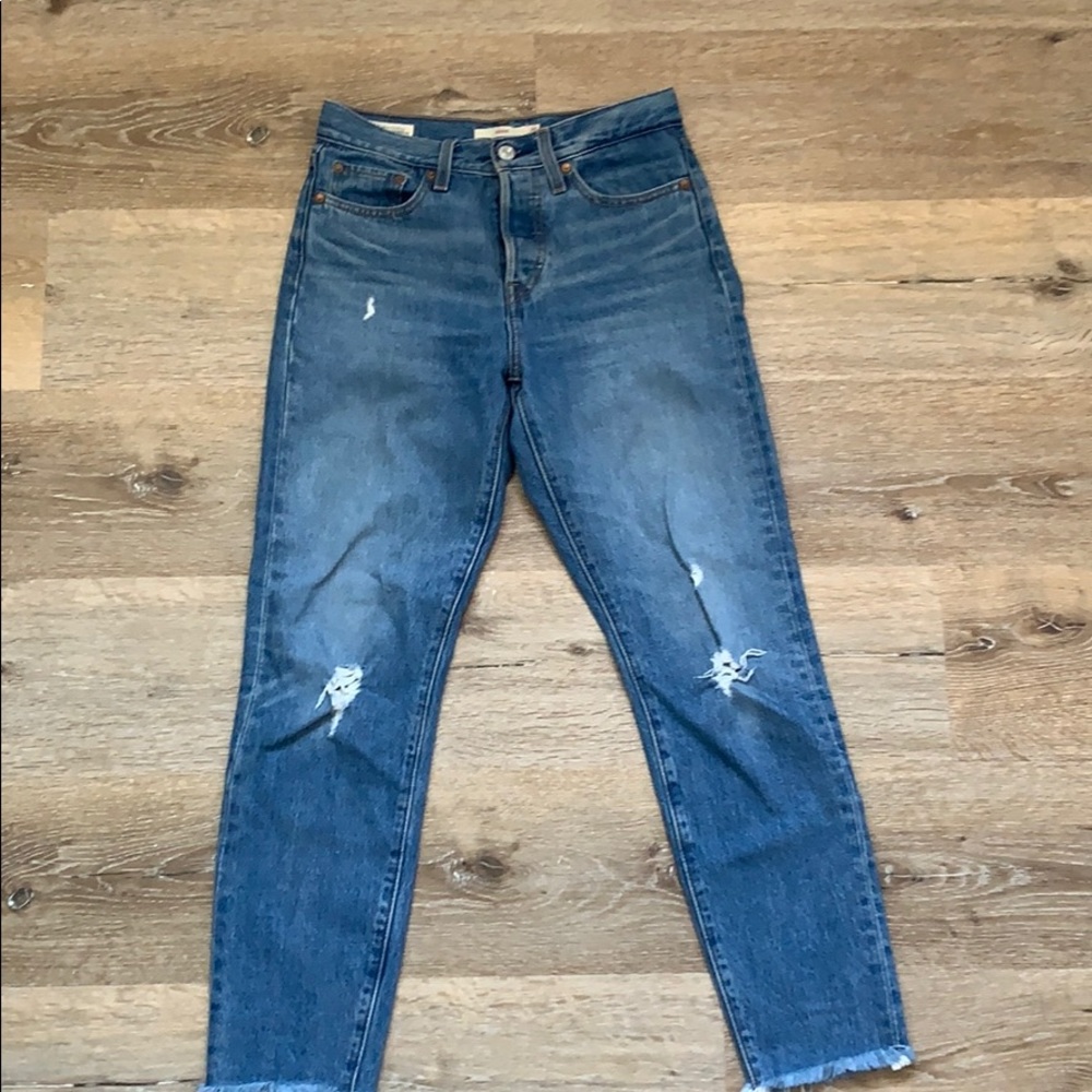 Levi’s Women’s Wedgie Straight Jean size 25